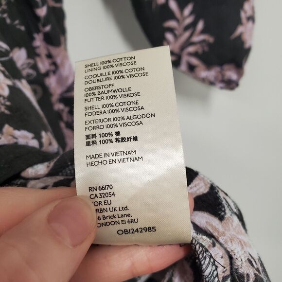 Free People Mini Dress XS Black Floral Flowy Whimsigoth Fairy Boho Ruffle - Picture 10 of 10